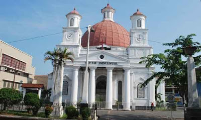 gereja blenduk